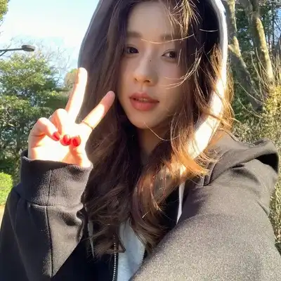 何鑫