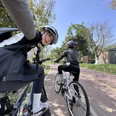 陆煜英